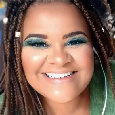 Eliana Miranda profile