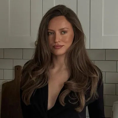 Livia Auer profile