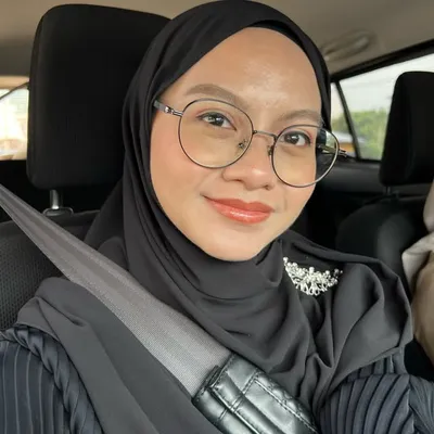 Liyana Yasmina profile