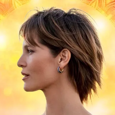 Liz Solari profile