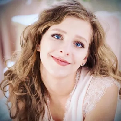 Лиза Арзамасова profile
