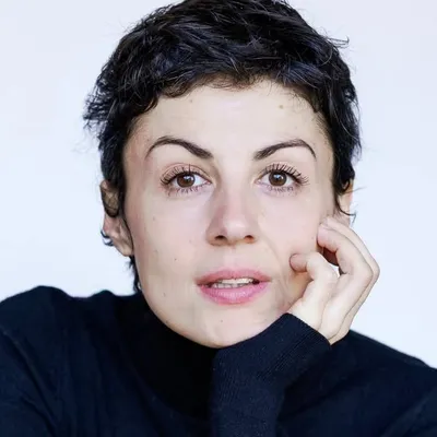 Liza Tzschirner profile
