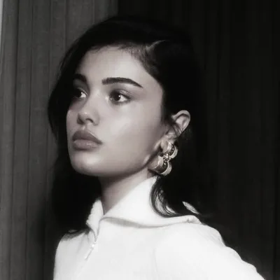 Lizge Cömert profile