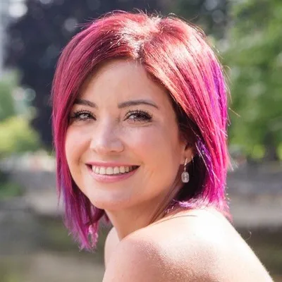 Lizzeth Marcos / Travel & Cruises profile