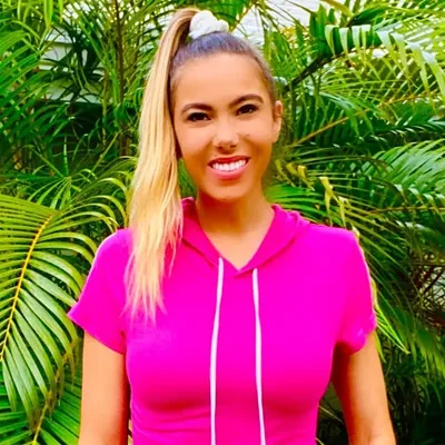 Lizzie Reezay ✨ LizziesAnswers profile