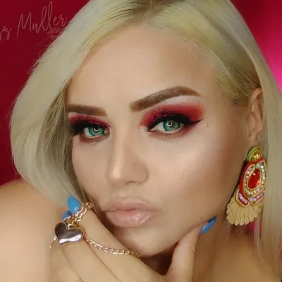 Lizbeth Medrano profile