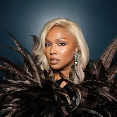 Lizzo profile