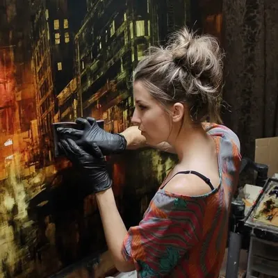 Lindsey Kustusch | Fine Artist profile