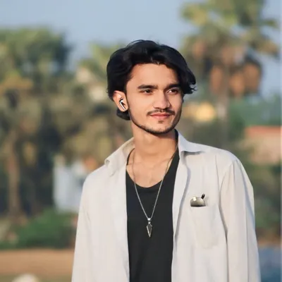 𝑰𝑺𝑴𝑨𝑹𝑻 💚 𝑲𝑰𝑵𝑮👿