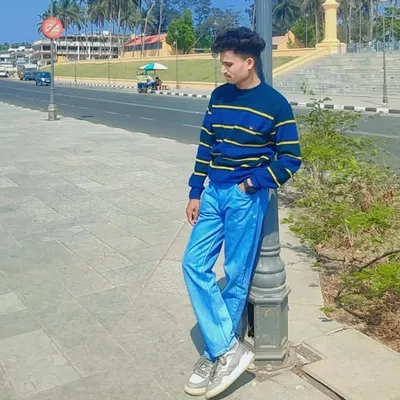 🕊🧸 شیوا🤍🍷 profile