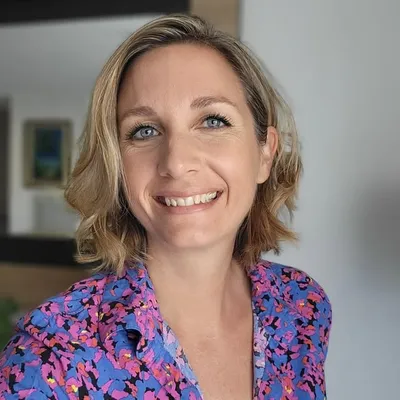Hélène GOMBAUD profile