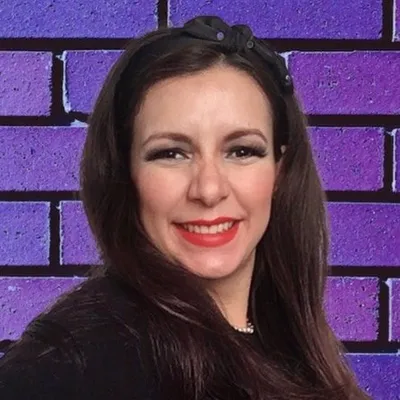 Lola Treviño profile
