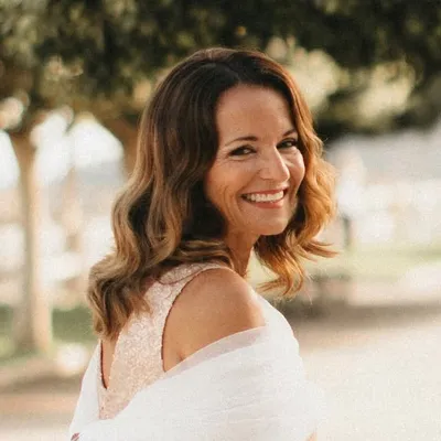 Loleta Bernabé - Luxury Travel & real Cooking since 2012 profile