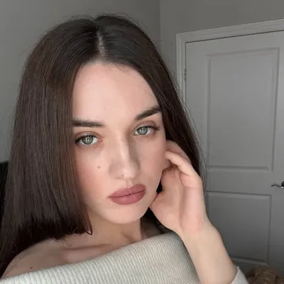 Leila Kakyshova profile