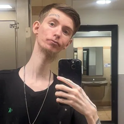 Daddy Long Neck profile