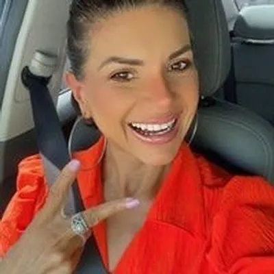Lorena Azucas profile