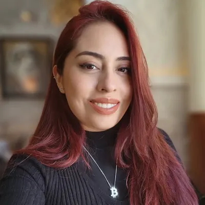 Lorena Ortiz profile