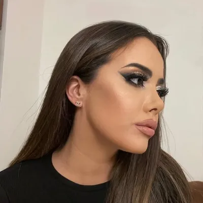 Lorena Ukalović profile