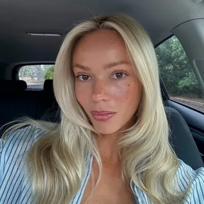 LORNA MUNRO profile