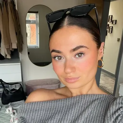 lornaskeels profile
