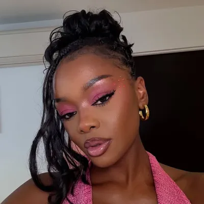 Lorraine Morena profile