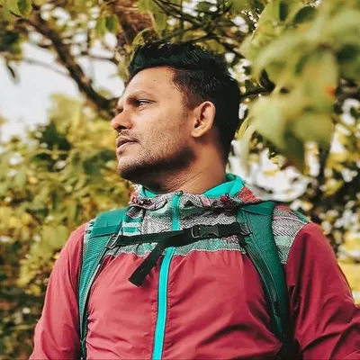 Lost Maldivian profile