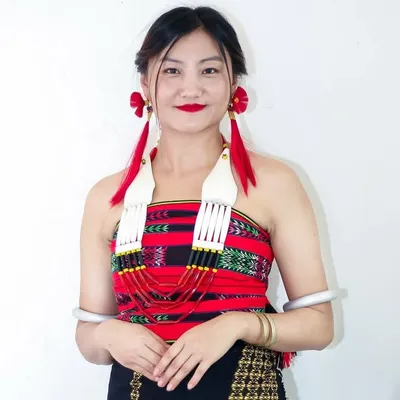 Lothunglo Z Ezung profile