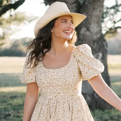 Candice Hollub profile