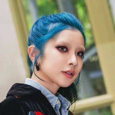 Lotta profile