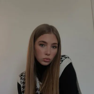 Lotta profile
