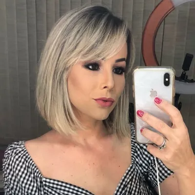 Juliana Petry profile