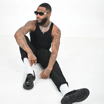Louiie Lewis profile