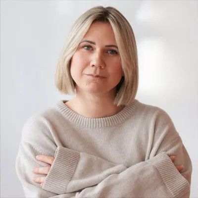 Louisa Dellert profile