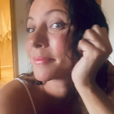 Louise Robey profile