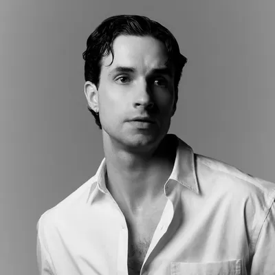 Louis Hanson profile
