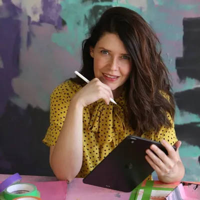 Lourdes Villagomez / Artist profile
