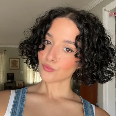 Jomy profile