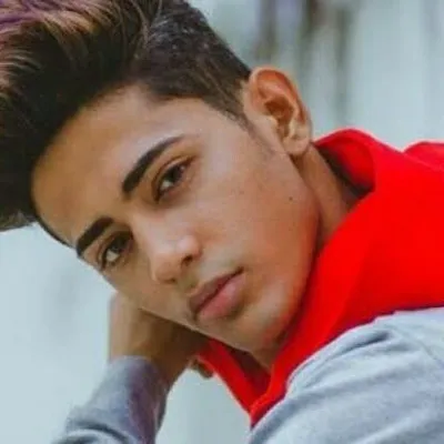 Love Danish Zehen profile