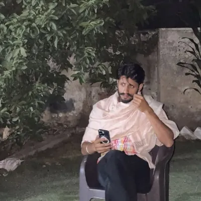 LOVENEET SODHI '•_•' profile