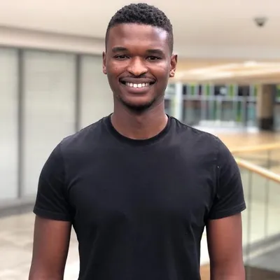 Loyiso Mantanga profile