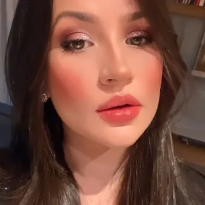 Luana Ferraz profile