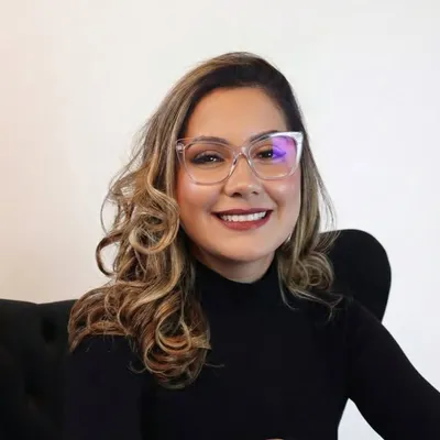 Luana Morais / Estrategista Digital profile