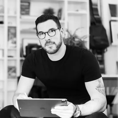Luca Roccadadria profile