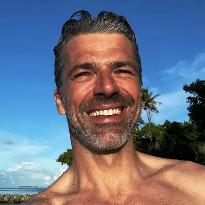 Luca Argentero profile