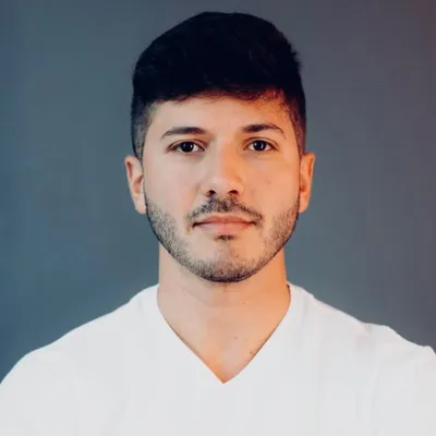 LUCAS OXOLANIA profile