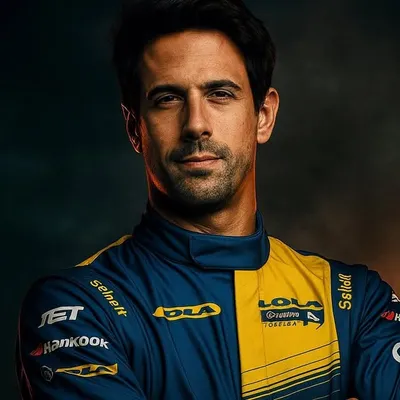 LUCAS DI GRASSI profile