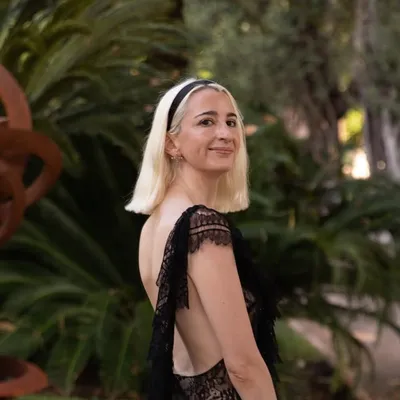 lucy litman profile