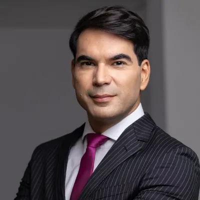 Dr Luciano Bruno profile
