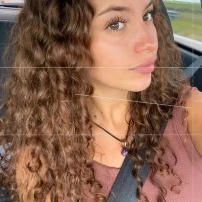 Lucía profile