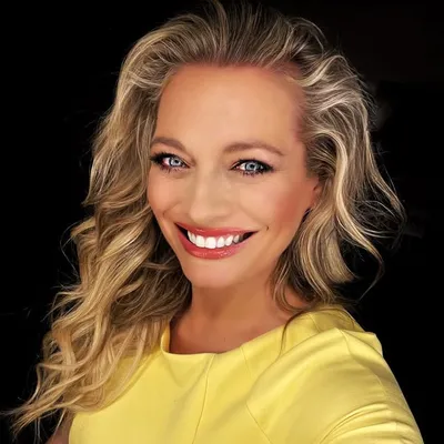 Lucie Borhyová profile